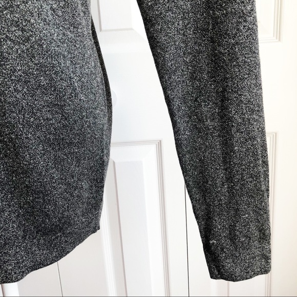 H&M Charcoal Gray Stripe Print 1/4 Zip Sweater Pullover Small - Picture 8 of 16